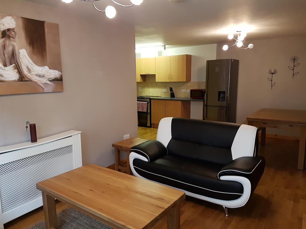 Lascala City Apartment Inverness Dış mekan fotoğraf